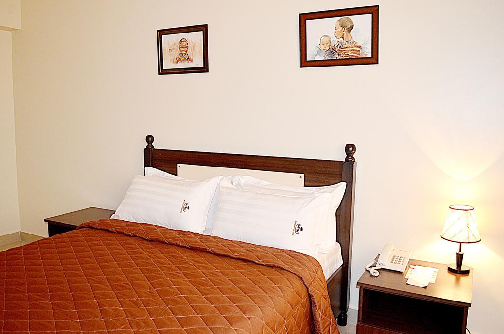 Marie'S Royale Hotel Kampala Habitación foto